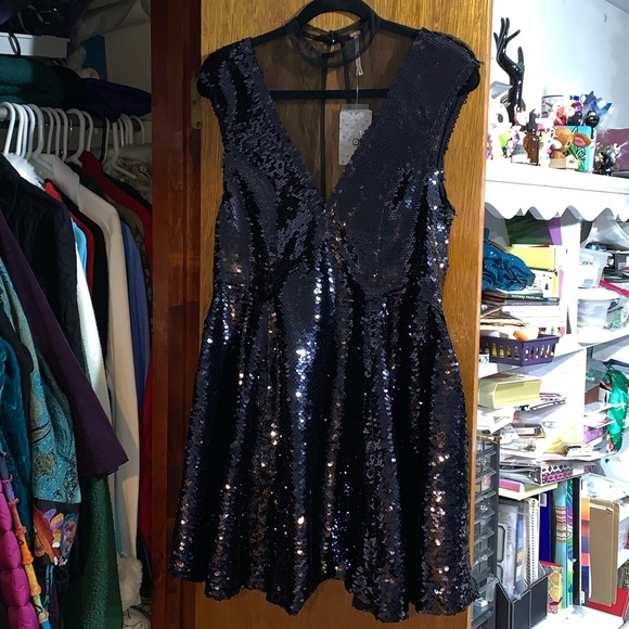 FREE PEOPLE Dance Til Dawn Black SEQUIN DRESS! ๐คฉ - Picture 4 of 8